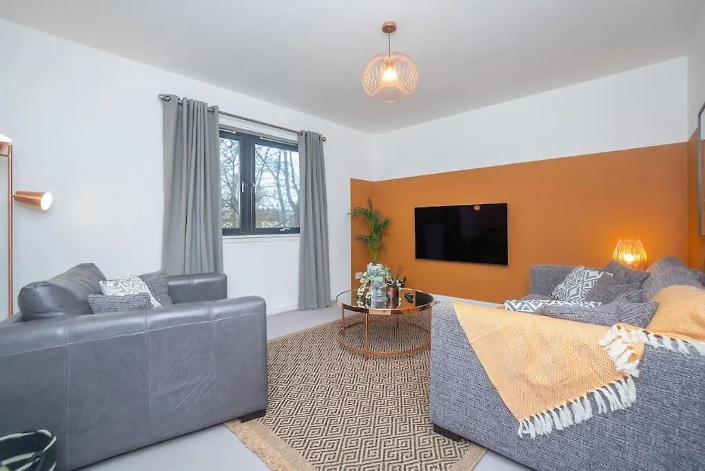 Sleek Urban Living With Bicocca Stays Aberdeen